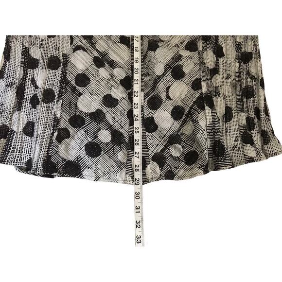 Cato Woman Top Size 26/28W Black White Big Polka Dot Long Sleeve Button Front - Picture 13 of 14